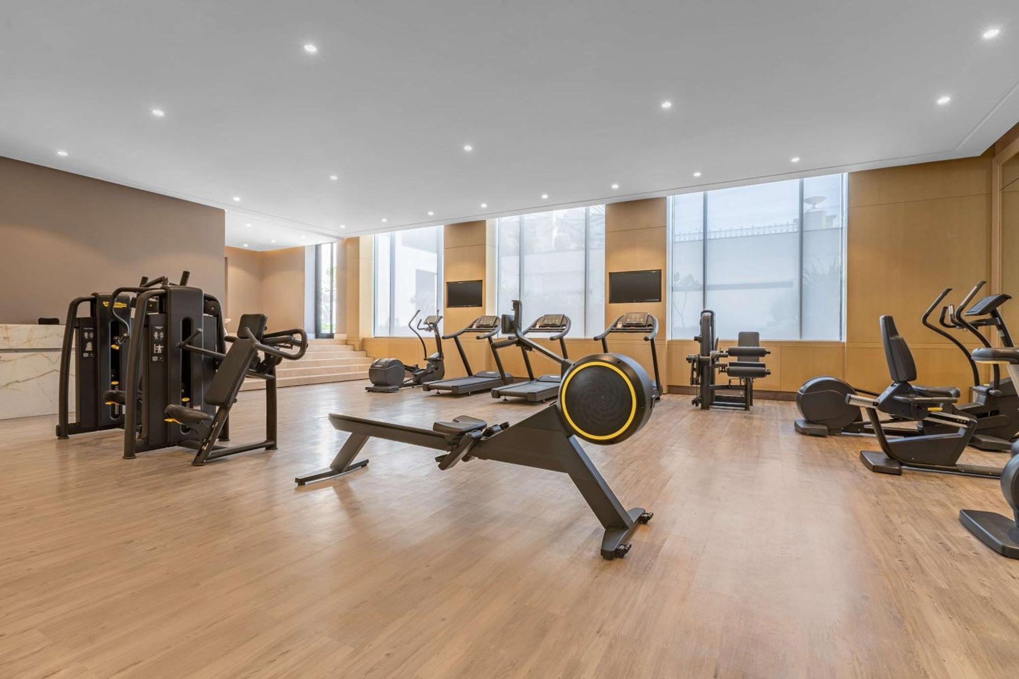Mansard Riyadh, A Radisson Collection Hotel Eksteriør billede The gym at the hotel