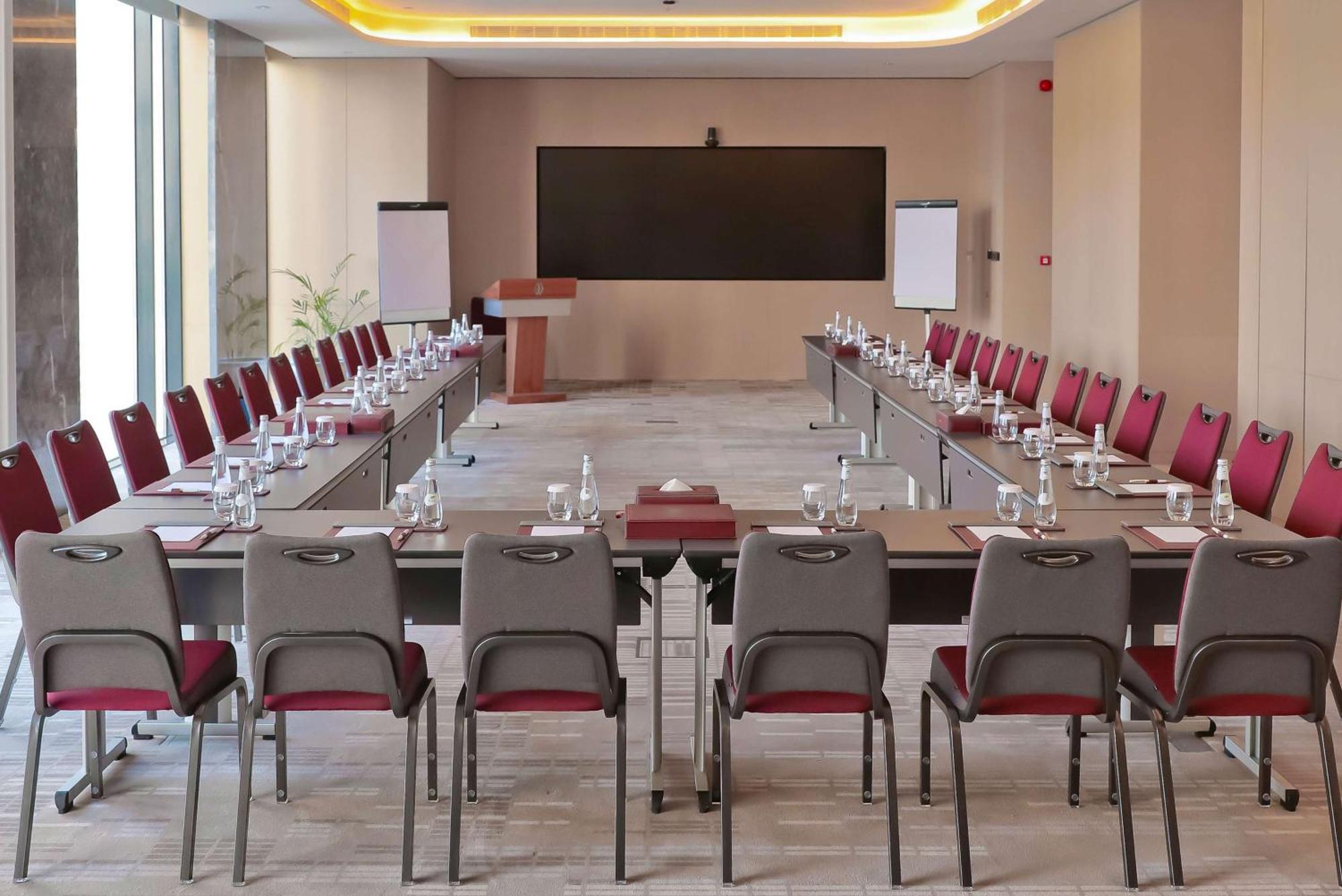 Mansard Riyadh, A Radisson Collection Hotel Eksteriør billede Meeting room