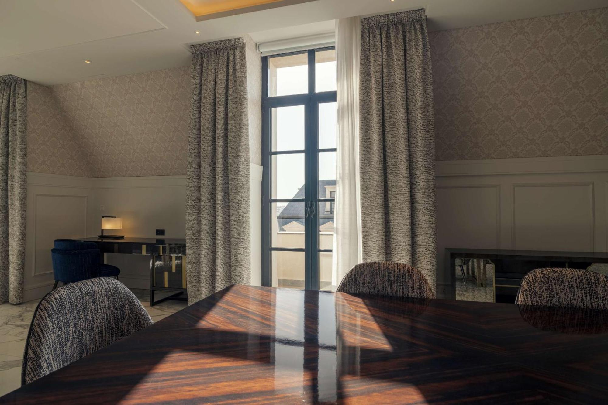 Mansard Riyadh, A Radisson Collection Hotel Eksteriør billede A room at the hotel