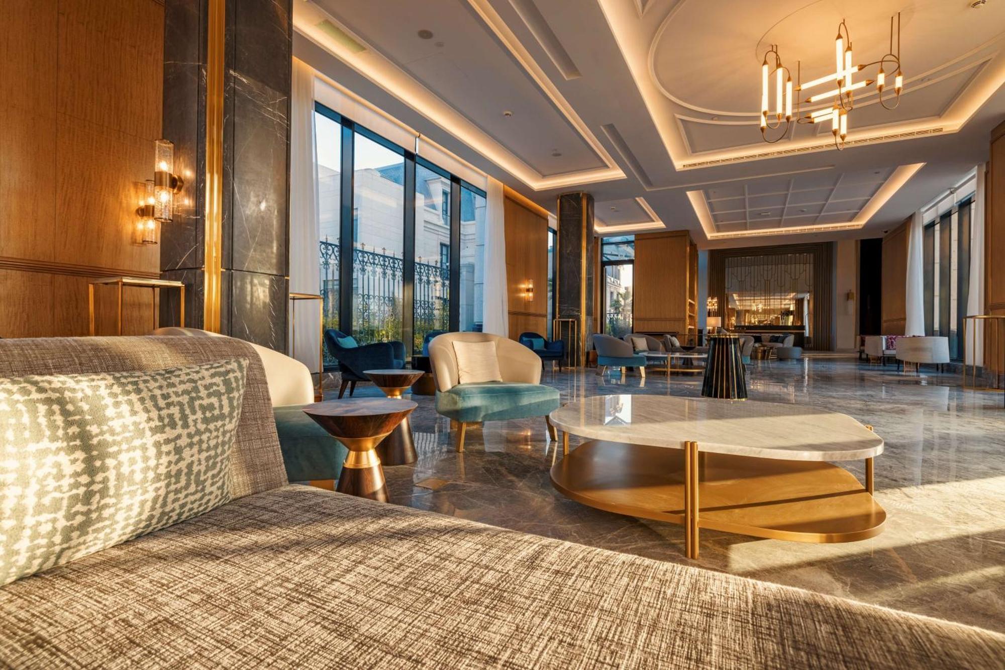 Mansard Riyadh, A Radisson Collection Hotel Eksteriør billede The lobby of the hotel