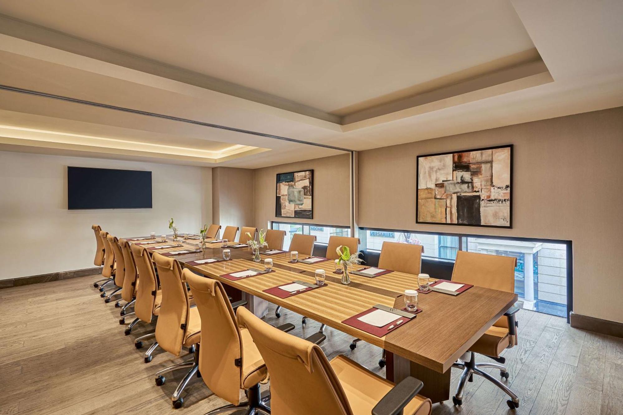 Mansard Riyadh, A Radisson Collection Hotel Eksteriør billede Meeting room