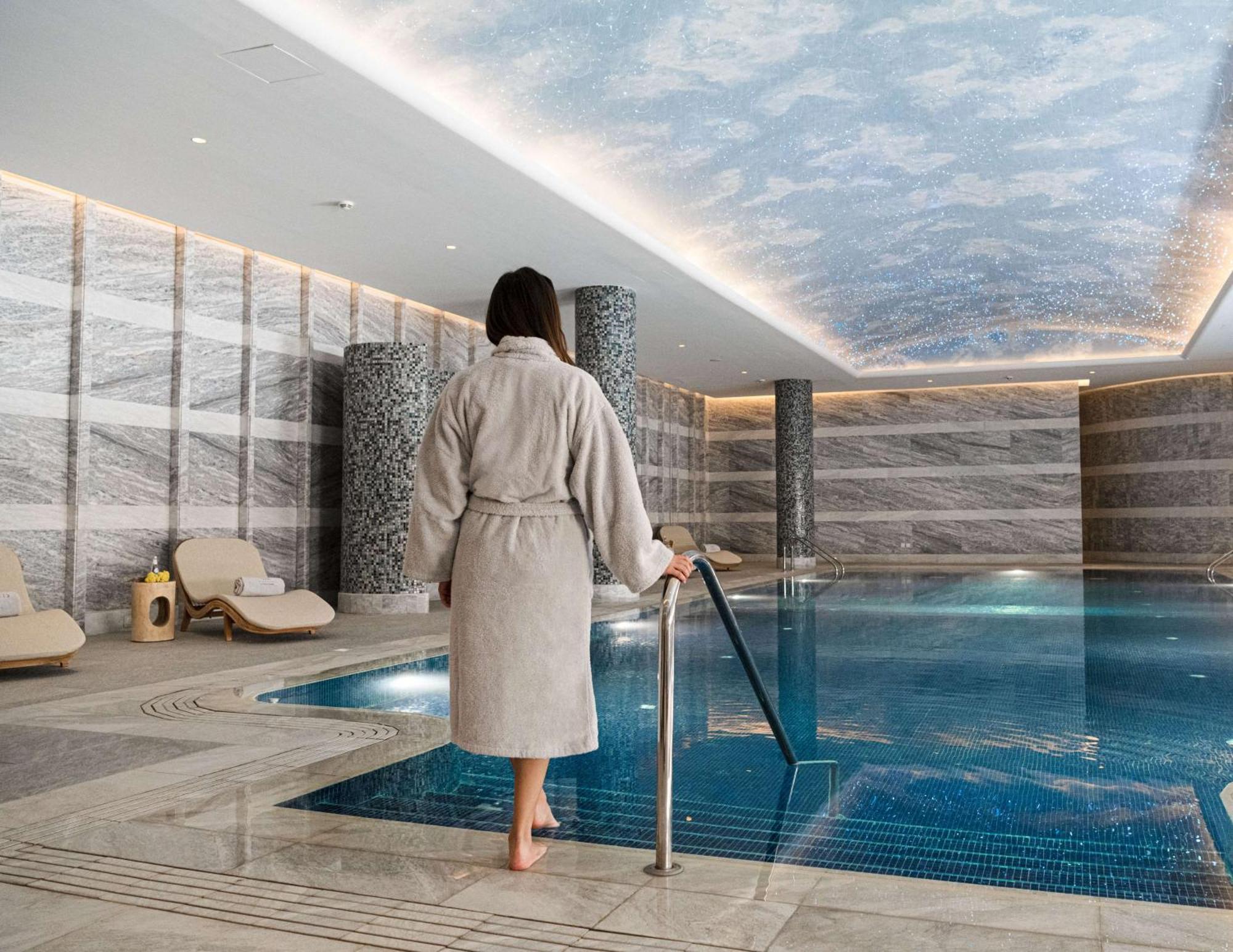 Mansard Riyadh, A Radisson Collection Hotel Eksteriør billede The Spa at The Dorchester
